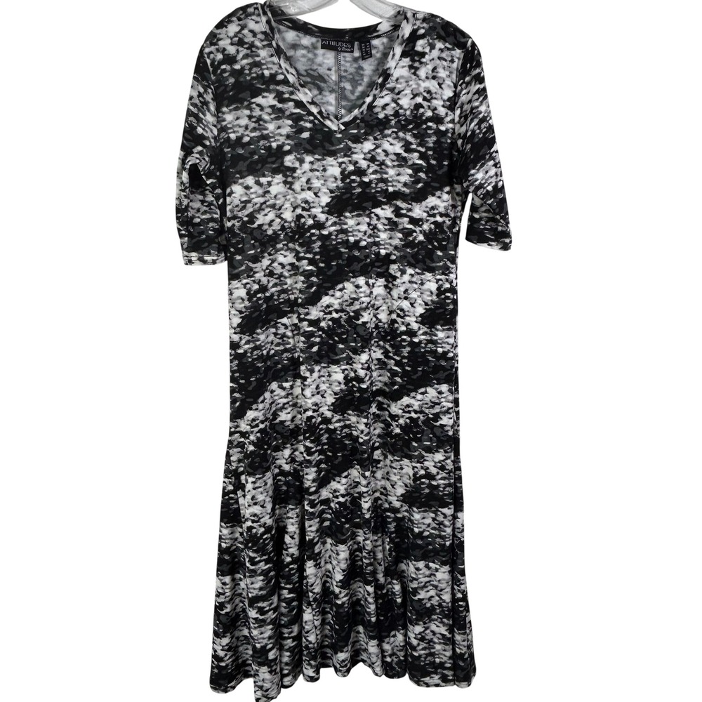 Attitudes by Renee Black White Abstract Print V-Neck Midi Dress with Pockets MP